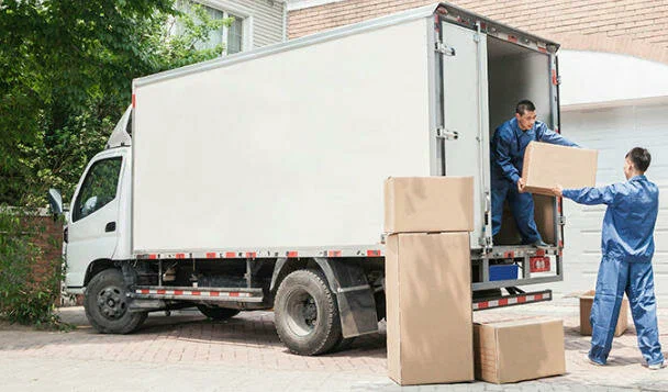 تقييم شركات نقل العفش في الكويت: دليل لاختيار الأفضل